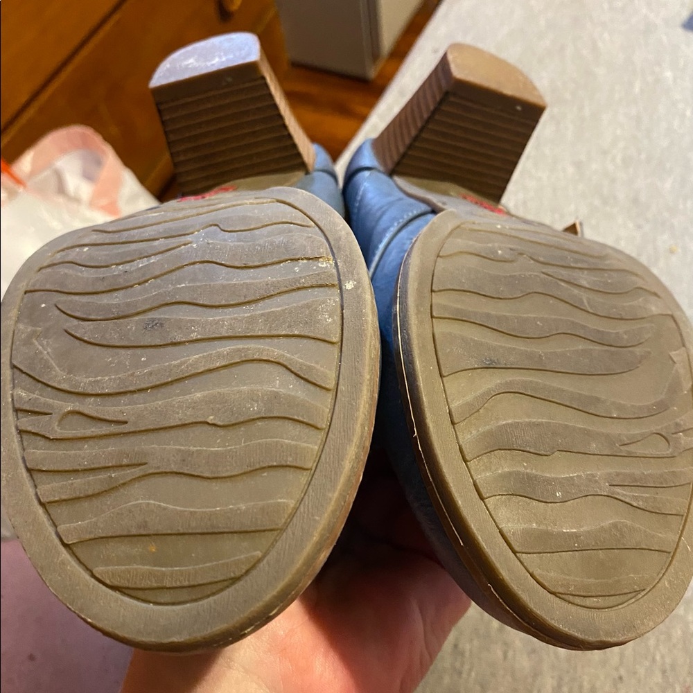 Blue 🥾 Booties - Picture 5 of 5